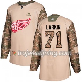 Detroit Red Wings tröja Dylan Larkin 71 Adidas 2017-2018 Camo Veterans Day Practice Authentic - NHL Tröjor Herr